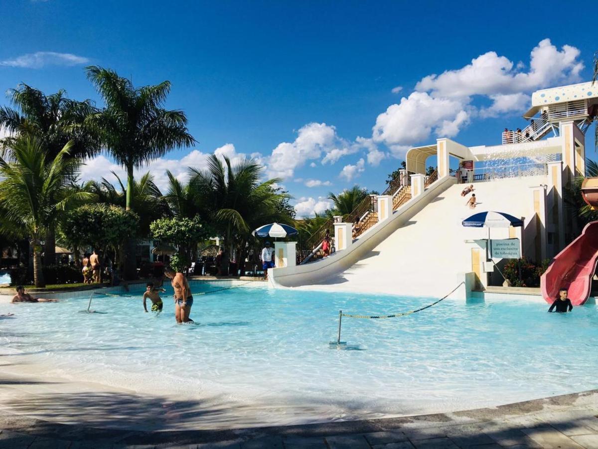 Lacqua Di Roma Com Piscina De Ondas Jr Caldas Novas Εξωτερικό φωτογραφία