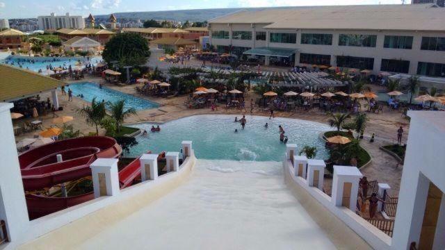 Lacqua Di Roma Com Piscina De Ondas Jr Caldas Novas Εξωτερικό φωτογραφία